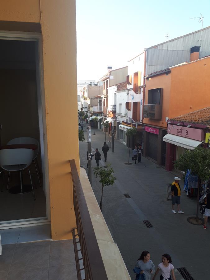 Hostal Margarita Pineda de Mar Kültér fotó