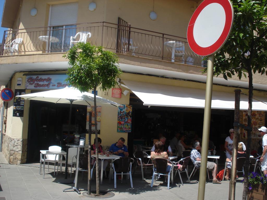 Hostal Margarita Pineda de Mar Kültér fotó
